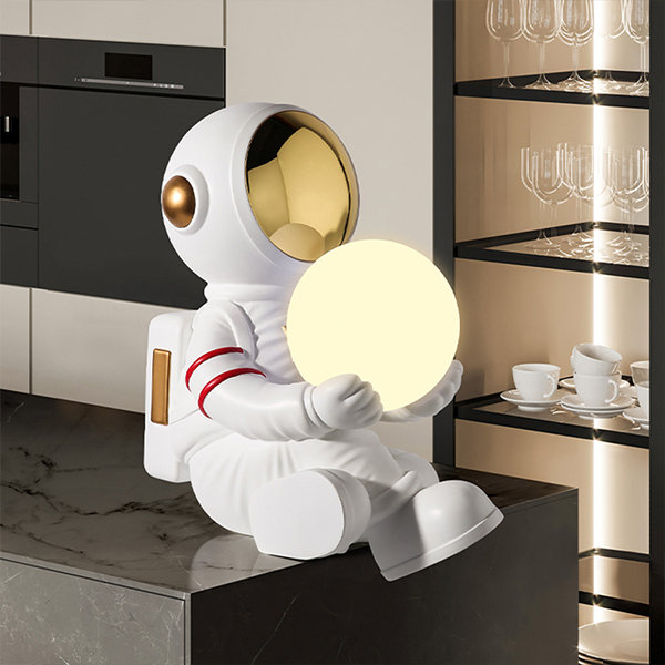 Modern Astronaut Lamp - Home Decor - Resin