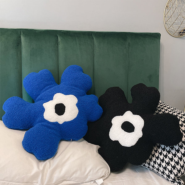 Flower Seat Cushion - Plush - 4 Patterns Available - ApolloBox