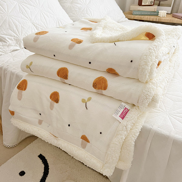 Warm Blanket Polyester Pumpkin Mushroom 3 Sizes ApolloBox