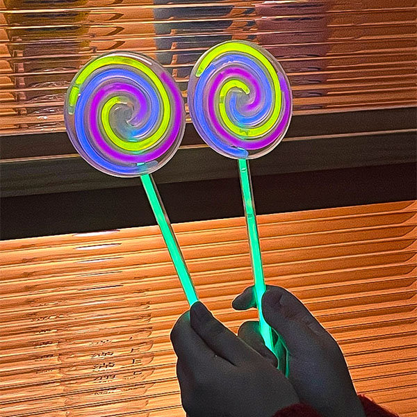 Spiral Lollipop Mold  Swirl Silicone Lollipop Mold - Sweets & Treats™
