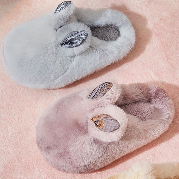 Classic Bunny Slippers™ – NoveltySlippers.com