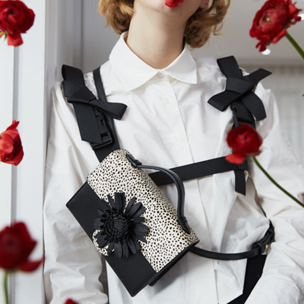Floral Wreath Inspired Shoulder Bag - Real Leather - Cotton