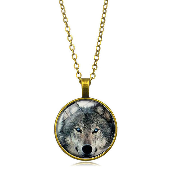 Wolf Necklace - Metal Alloy - Glass - Black - Silver - 3 Colors - ApolloBox