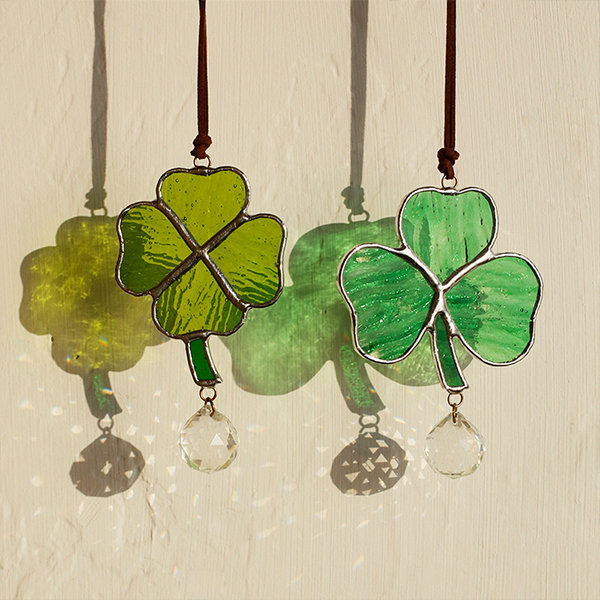 Lucky Clover String Art Wall Decor - ApolloBox