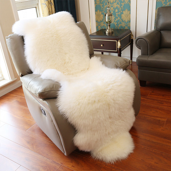 20 Unexpected Ways to Decorate With Sheepskin  White leather chair, Best  leather sofa, Leather chair