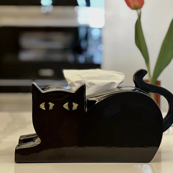 Cute Cat Paper Towel Holder from Apollo Box