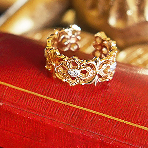 Elegant Crystal Hexagon Diamond Ring for Women Under 20K - Candere by  Kalyan Jewellers