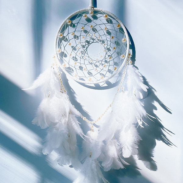 Weißer Dream Catcher Wandauto Hängende Dekoration Silber Federkern-Perlen  Handgemachtes Dreamcatcher