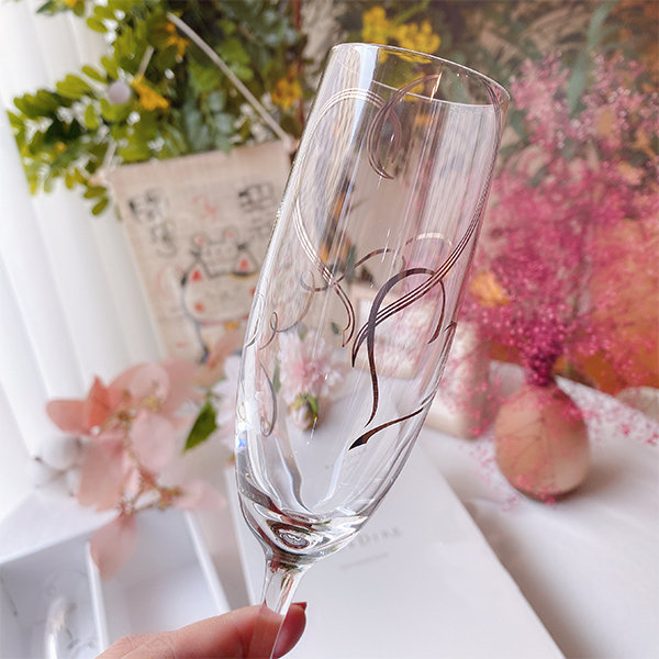Cone Spherical Wine Glass Set - 2 Sizes Available - ApolloBox