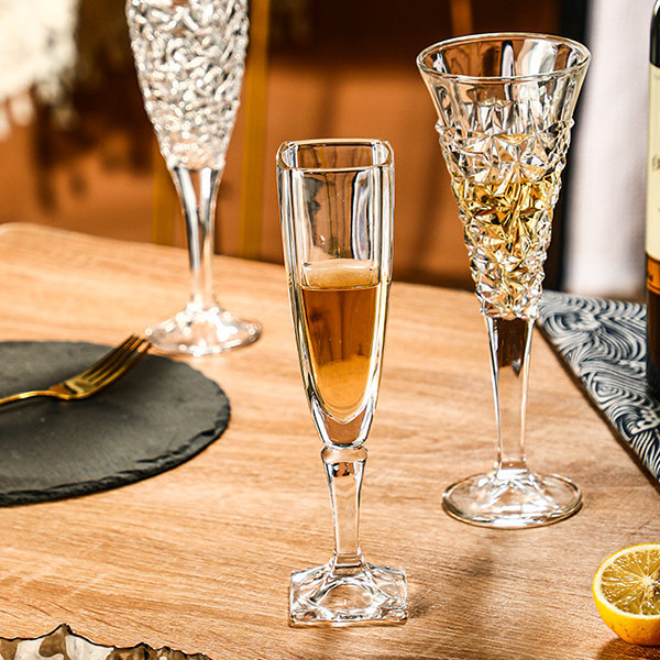 Fluted Textured Champagne Flutes | Set of 4 | Living Beautifully