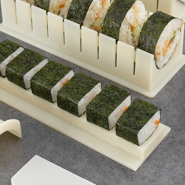 Sushi Mold  Japan Avenue