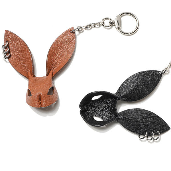 Fashionable Trendy Large Cartoon Rabbit Keychain