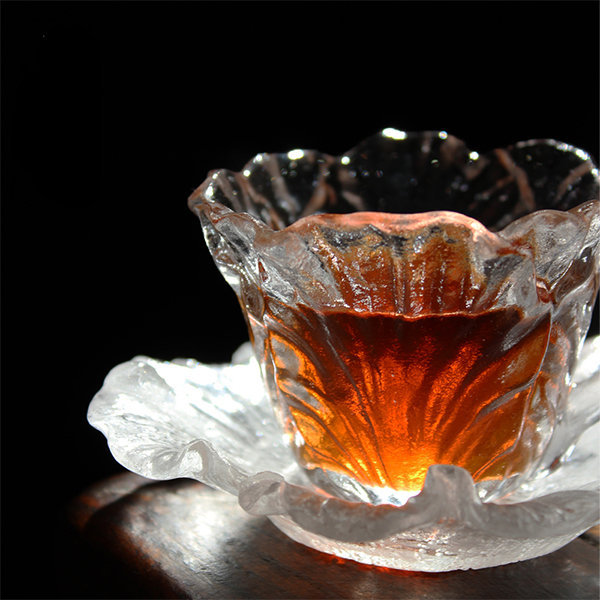 Transparent Glass Coffee Cup And Saucer Luxury Embossed Glass Tea