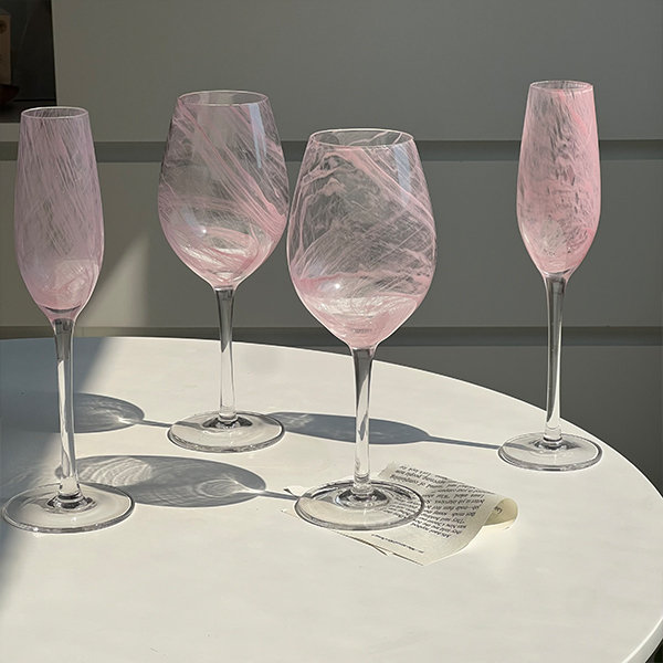 Modern Champagne Glass - ApolloBox
