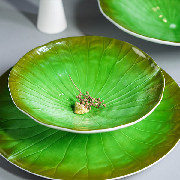 Round Lotus Leaf Plate - Ceramic - Green - ApolloBox