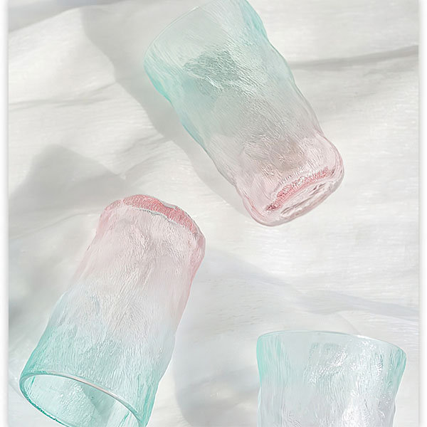  OneNY Gradient Color Frosted Glass Cups with Lids And