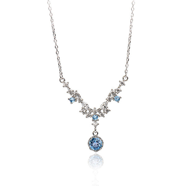 Blue Topaz Garland Necklace - ApolloBox