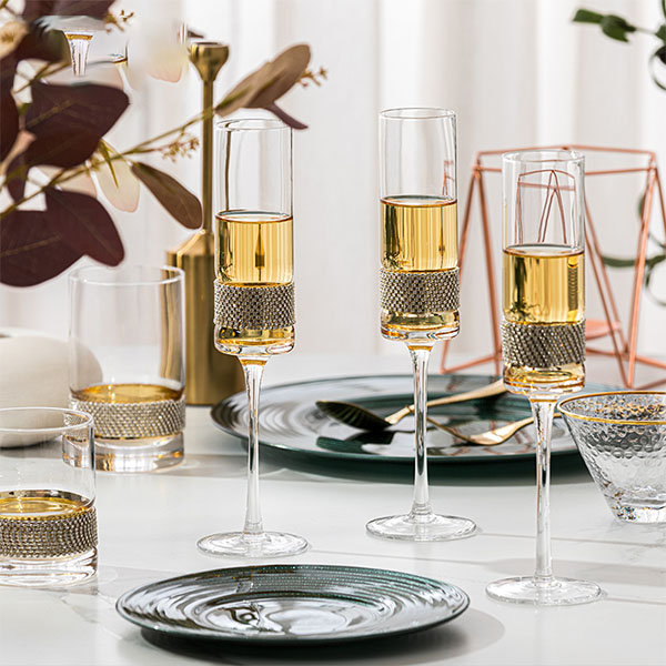 Wine Glass Set - Golden - Textured - Set Of Two - ApolloBox