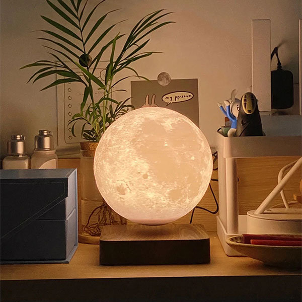 Magnetic Levitating Moon Lamp - 3 Light Colors - 2 Sizes - ApolloBox