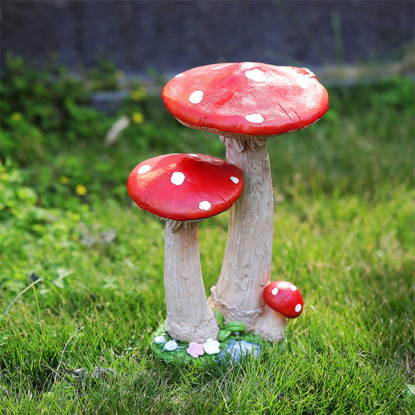 Fiberglass Simulation Large Mushroom Decoration Micro Landscape
