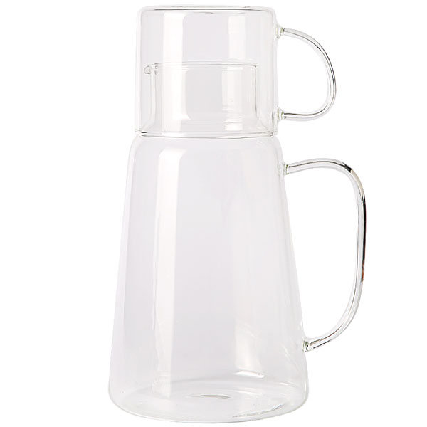Cold Water Pitcher With Spout - Glass - ApolloBox