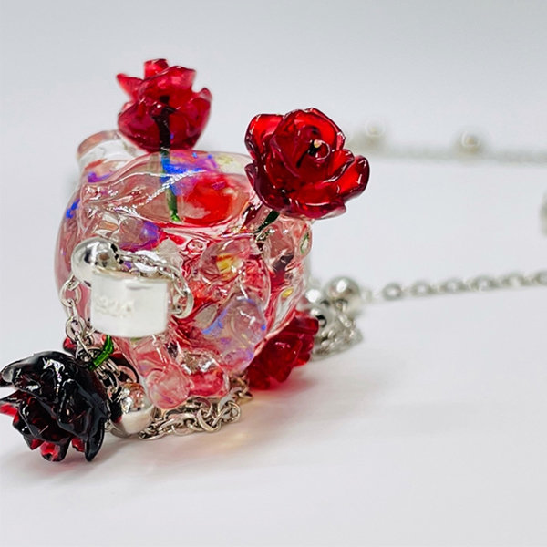 Rose And Heart Necklace - Resin - Silver - PU Leather Chain