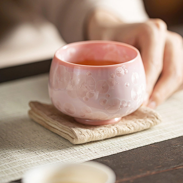 Iridescent Tea Cup - With A Lid - Ceramic - 2 Patterns - ApolloBox