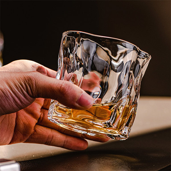 Whiskey Glass - ApolloBox