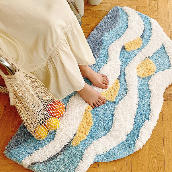 Irregular Bedroom Rug - Polyester - 2 Sizes