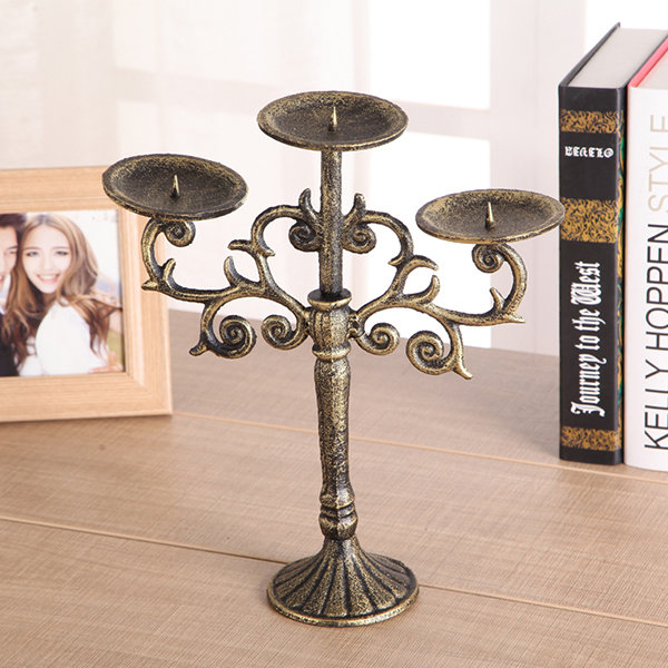 Retro Candle Holder - Iron - ApolloBox