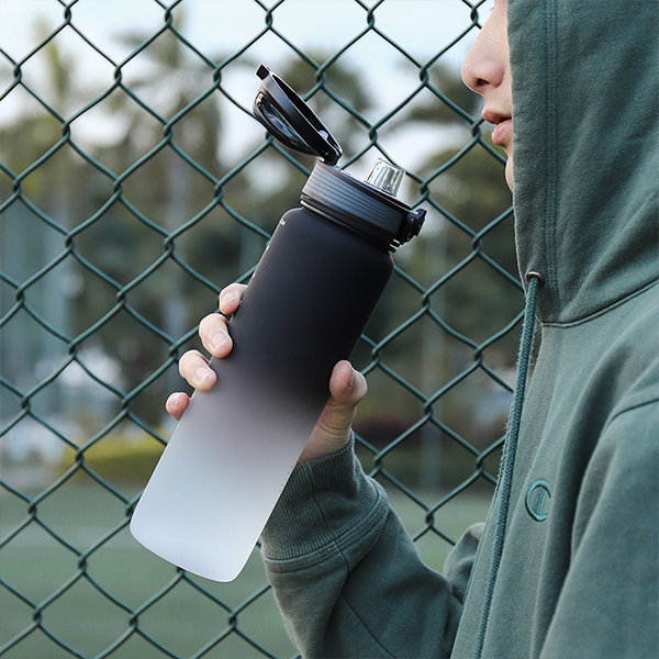 Outdoor Collapsible Water Container - ApolloBox