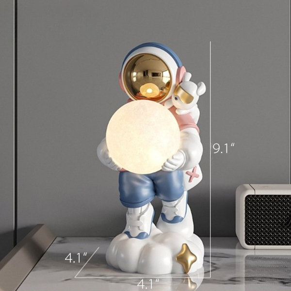 Astronaut Sunset Projection Lamp - ApolloBox