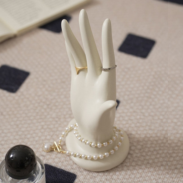 Creative Jewelry Holder - Hand Shape - White - Black - Resin - ApolloBox