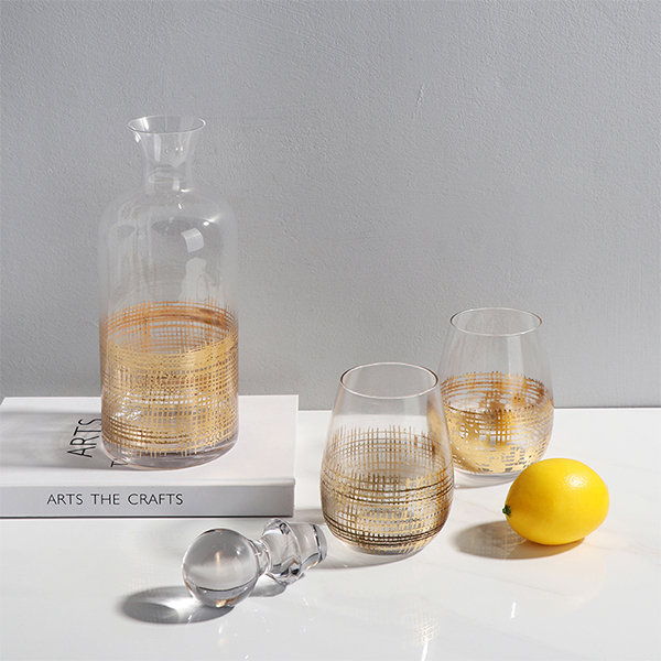 Wine Glass Set - Golden - Textured - Set Of Two - ApolloBox