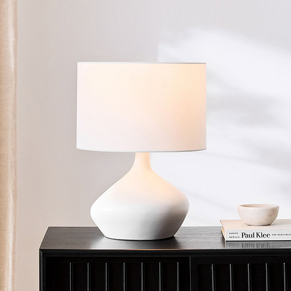Retro Minimalist Table Lamp - Resin - Cloth - White - Black