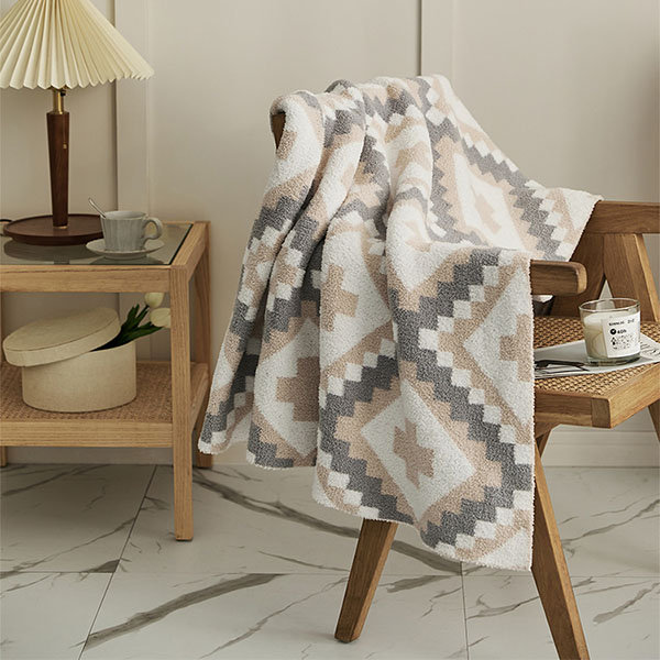 Luxe fleece online blanket