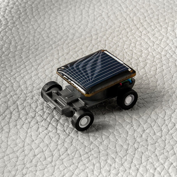 Solar-powered Mini Toy Car - Desktop Decoration - Unique Design