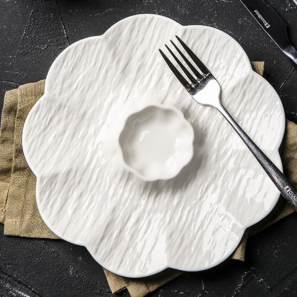 White Flower Shaped Dumpling Plate - Redefine Stylish Eating from Apollo Box