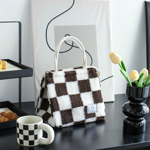 Checkerboard Pattern Lunch Bag - Black - Brown - Stylish Way to Carry Your  Meals. - ApolloBox
