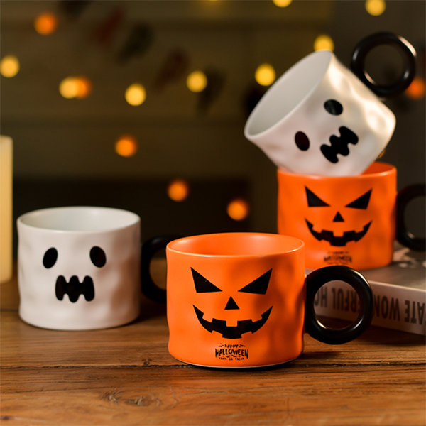 Cute Ghosts Fall Glass Mug in 2023