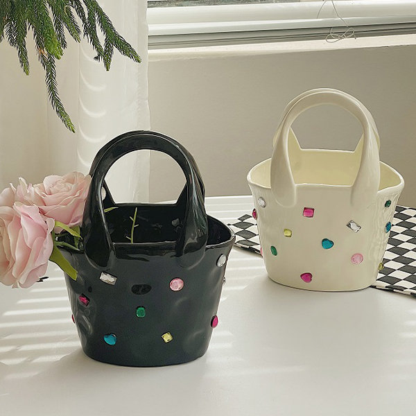 Handbag-Shaped Vase - Ceramic - Offer Versatility In Its Aesthetic Appeal
