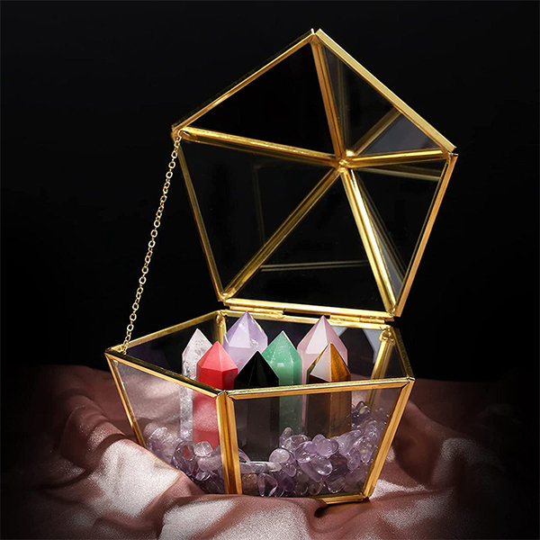 Magnetic Stone Crystal Decoration - Captivating Spectacle - ApolloBox