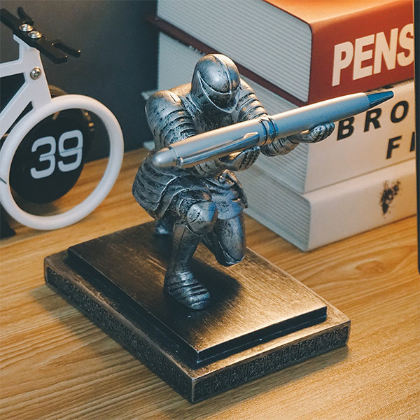 Knight Pen Holder Decoration - Resin - Ensure Your Pen Is Always At The Ready