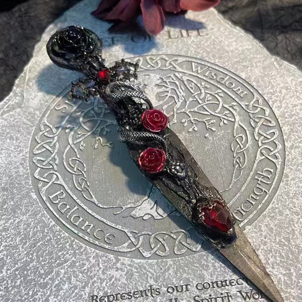 Hand-Forged Dark Style Dagger - Stainless steel- Rose Motifs from Apollo Box