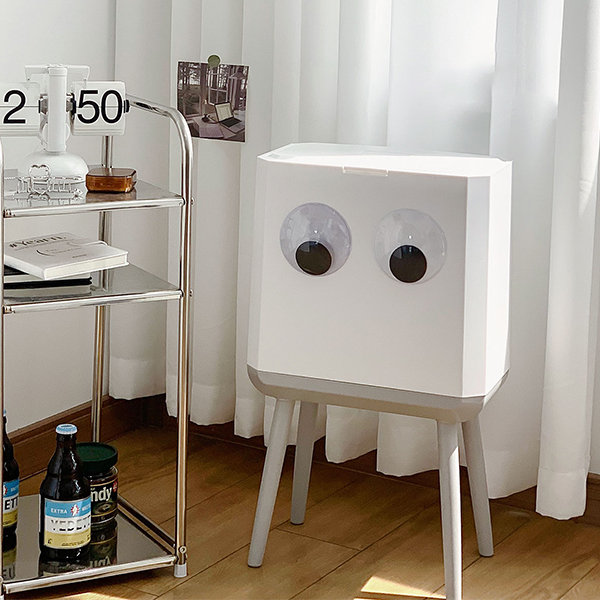 Big-Eyed Pedestal Trash Bin - Elevated Pedestal Stand - Sturdy and  Functional - ApolloBox