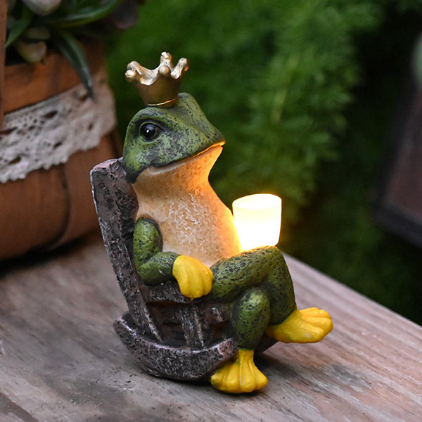 Cute Frog Outdoor Night Light - Resin - Solar-Powered Design - ApolloBox