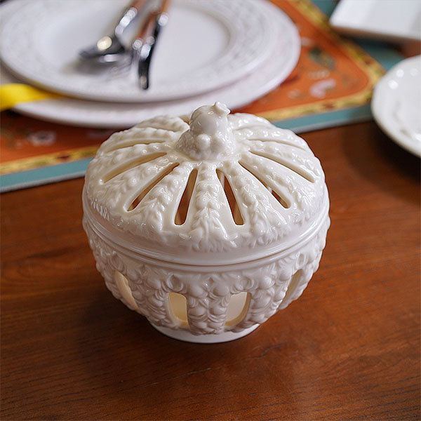 European-style Crystal Glass Candy Jar - Embossed Floral Patterns