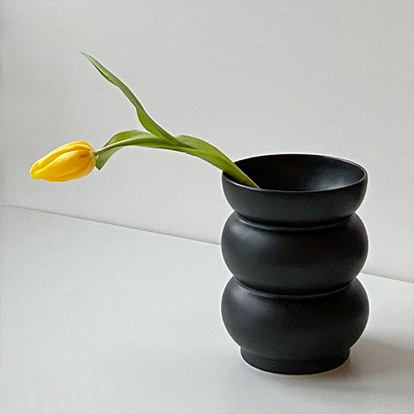 Retro Vase - Embossed Flower Design - Ceramic - White - ApolloBox