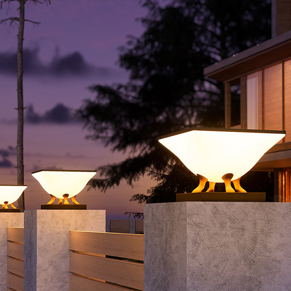 Solar Garden Light - Modern Square Design - Versatile Illumination