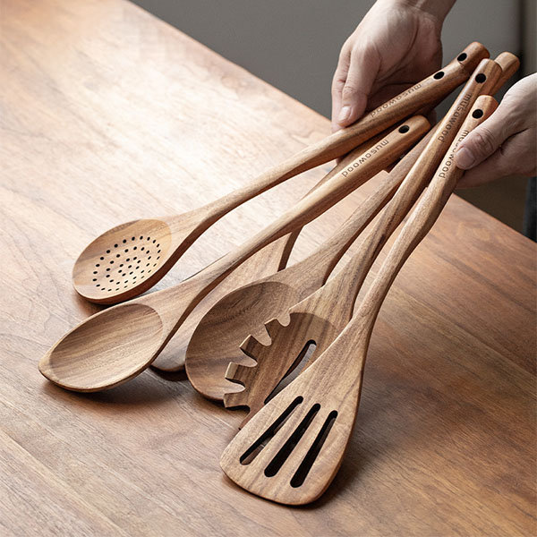 Gourmet Kitchen Utensils - ApolloBox